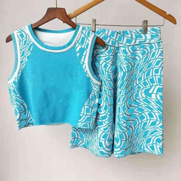 

[high version suit] ff letter women's two piece pants capsule series fisheye lens shape knitted sleeveless vest + shorts suits, White