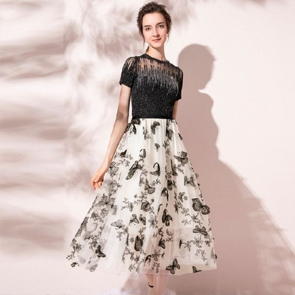 

rhinestones shiny knitted womens two piece sets o-neck short sleeve t shirt + high waist mesh embroidery butterfly skirt sets 210514, White