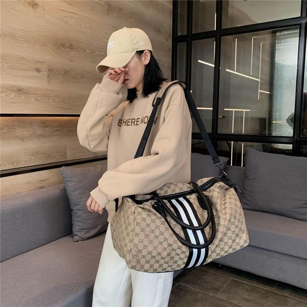 

travelling bag men's handbag women on business trip large capacity travel duffel cool gym bags