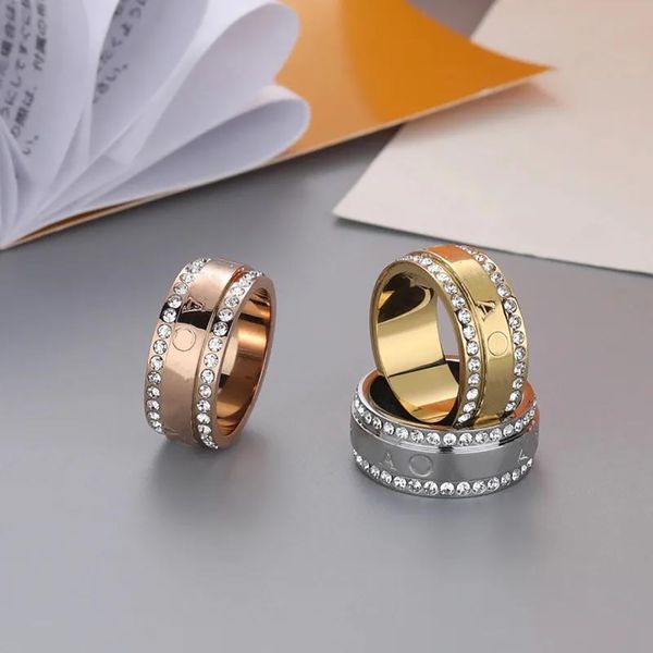 

luxurys desingers wedding ring simple design bevel letter men and women couples rings simple fashion trend donkey brand couple ornament good, Silver