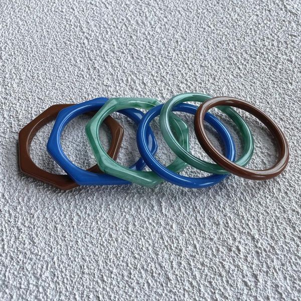 

bangle aomu 1pc 2021 vintage morandi green blue resin acrylic geometric irregular round big bracelet for women jewelry gifts, Black