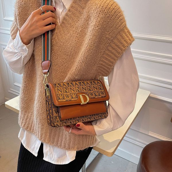 

luxury quality 2021 simple letter small square autumn wide belt messenger single shoulder handbag