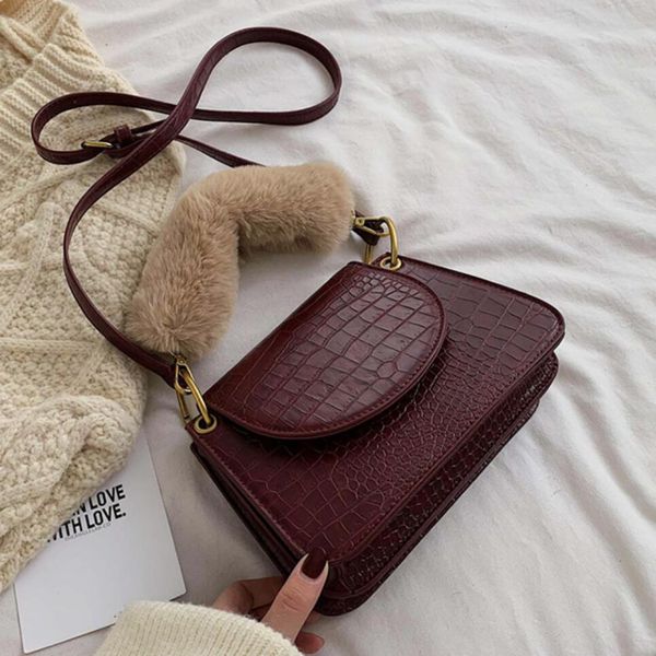 

elegant female plush tote bag 2019 winter new quality leather womens designer handbag crocodile pattern shoulder messenger bags