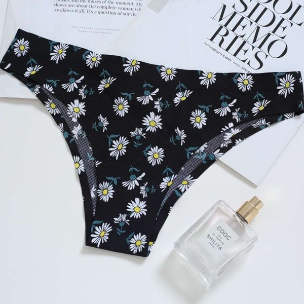 

women's piece printed seamless underwear women's bikini t-pants, Black;white