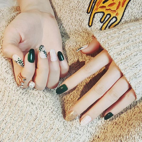 

false nails 24pcs round head full nail tips tool artificial fake art with glue summer green leaf pattern diy design, Red;gold
