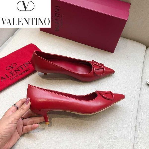 

heels slides sneakers high designer sandals slippers mules luxury pumps loafers ballerinas brand dress shoes women mm7a, Black;white