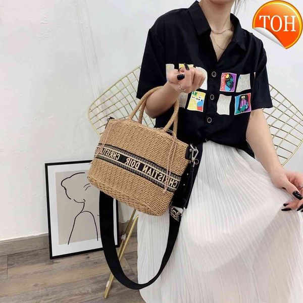 

d family letter woven bag women's 2021 new vegetable basket single shoulder cross carrying portable large capacity hand straw