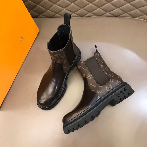 

2021 new shoes ace sneakers luxury designer embroidered white tiger bee brand genuine leather mens sneake casual a82, Black