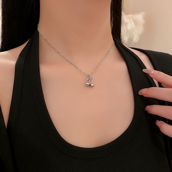 

designer necklace luxury chain japanese and korean personality design gentle cherry neck cool wind simple bone item jewelry female, Silver