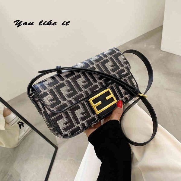 

discount underarm women's new one shoulder messenger small square bag handbags