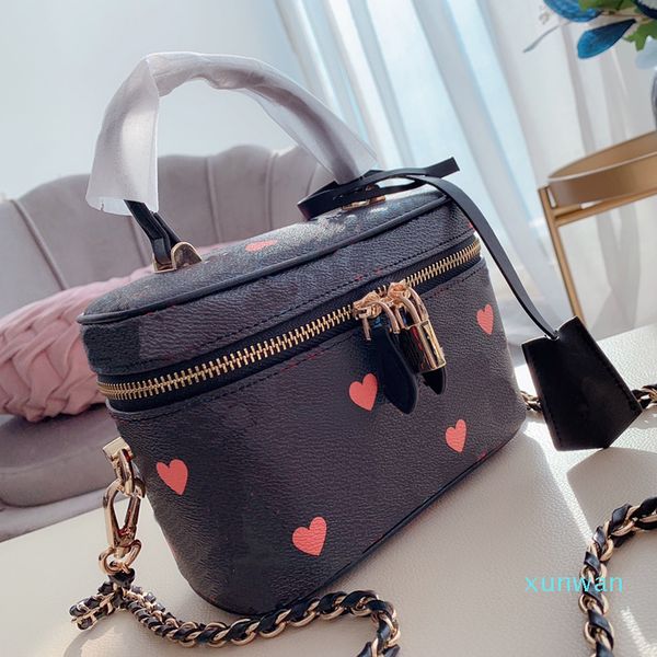 

2021 makeup bag women fashion make up bags pouch designer cosmetic bages handbag