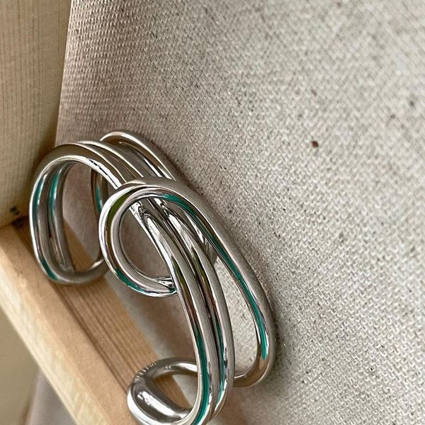 

bangle korean heavy industry retro knotted bracelet design, Black