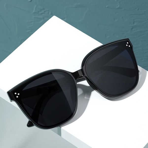 

sunglasses arrival oversize pc frame for women outdoor nylon lens hd with box uv400, White;black