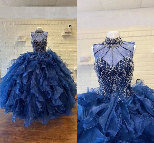 2021 Stunning Ball Gown Quinceanera Abiti Royal Blue High Neck Neck Beaking Crystal Keyhole Backless Prom Abiti da Bambini Donne Dolce 16 Dress Girls 15