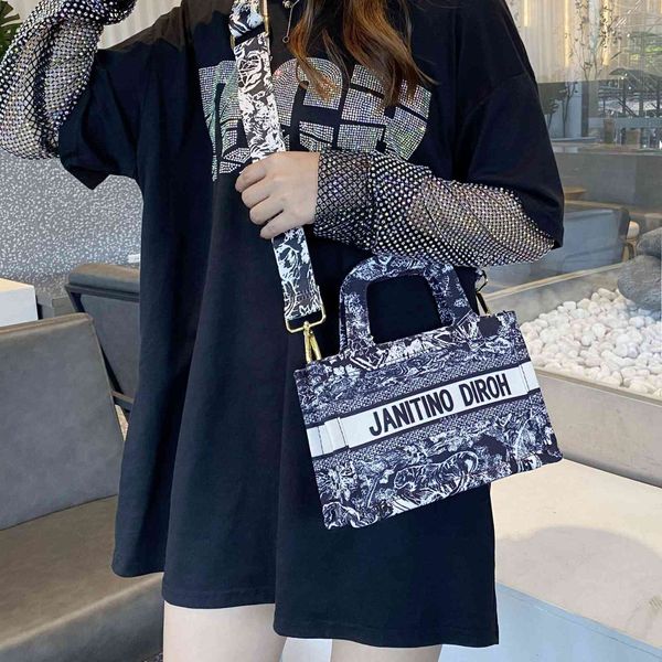 

handbag high sense new style women's fashion messenger bag