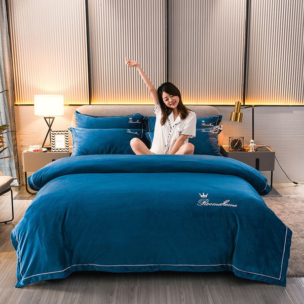 

milk autumn winter 4pcs baby coral cashmere flannel warm embroidery set