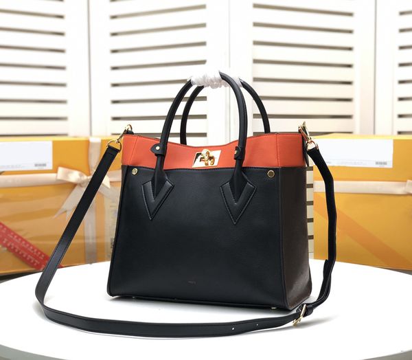 

2021 fashion designers womens handbags leather messenger bags luxurys lady shoulder bag classic digram flowers crossbody checkered purses m5