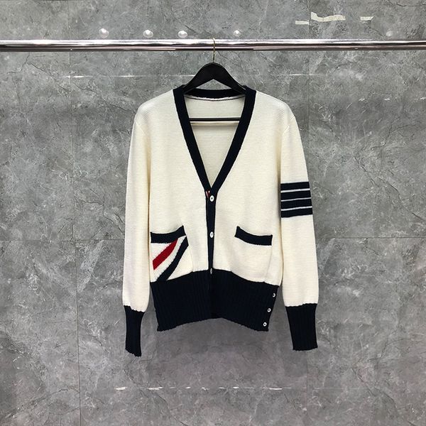 

sweater dongguan daizhiying tb cardigan women's short style with v-neck knitted long sleeve coat, White;black