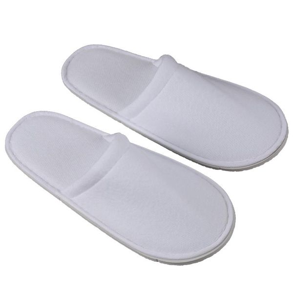 

slippers the indoor disposable are light and comfortable, Black