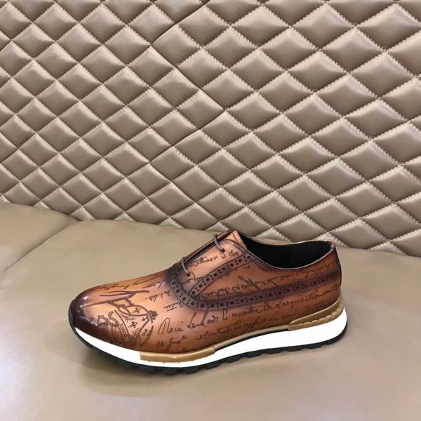 

2021 fashion velvet luxury designer mq shoes for women sneaker thick bottom white black red mens trainers casual size a12