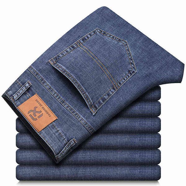 Plus Größe 42 44 Gerade Männer Jeans Casual Business Stretch Einfache Klassische Lose Bequeme Denim Hosen Männliche Marke Kleidung G0104