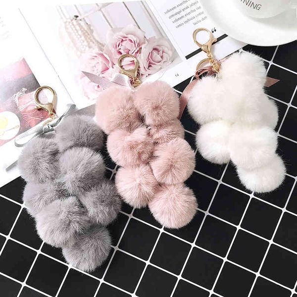 

trendy key fancy&fantasy fruit pom ball chain faux rabbit fur pompom grape chain women bag pendant charms llavero, Slivery;golden