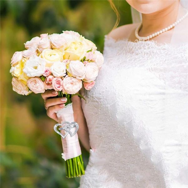 

set of 8 napkin rings for dinner parties weddings receptions family gatherings v