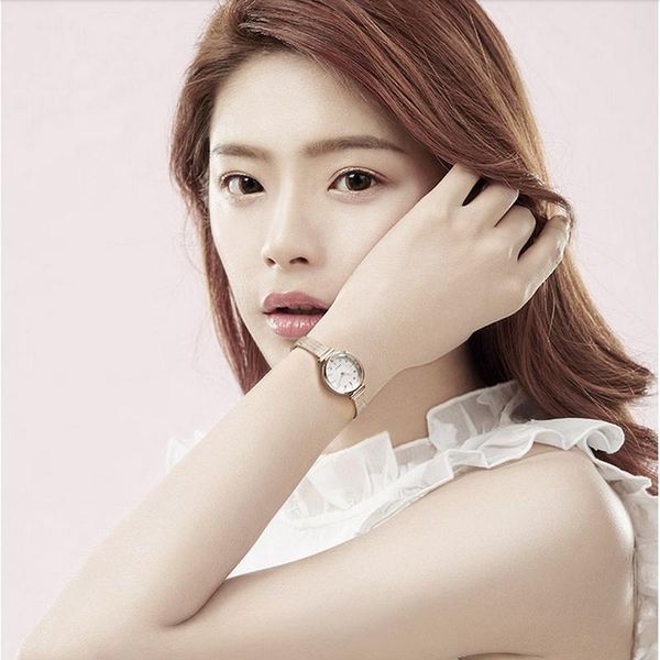 

wristwatches drop fashion women's wrist watches watchband for ladies diamond geneva quartz clock saati, Slivery;brown