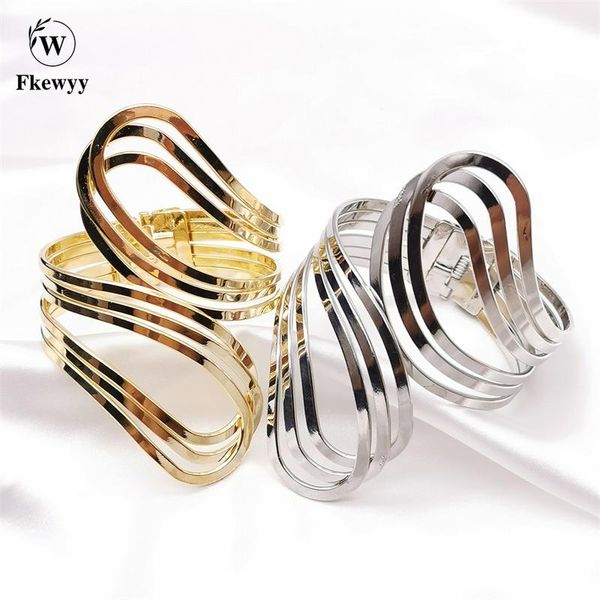 

bangle fkewyy fashion charm plated bangles women 2 color luxury jewelry gothic snake bracelet geometric party gift girl jewellery, Black