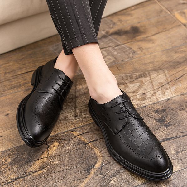 

464748 size leather shoes men brogue british casual trend business formal wear leather shoes large size youth suit wedding shoes mens, Black