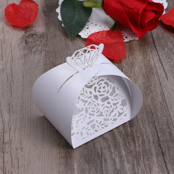 

gift wrap 50pcs hollow die-cut diamond favor boxes wedding candy - white