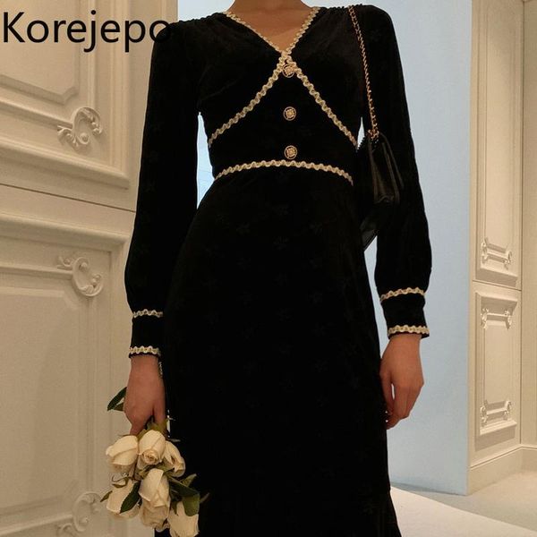 

casual dresses korejepo women dress 2021 autumn winter french retro elegant black embroidered fishtail waist thin velvet long female, Black;gray