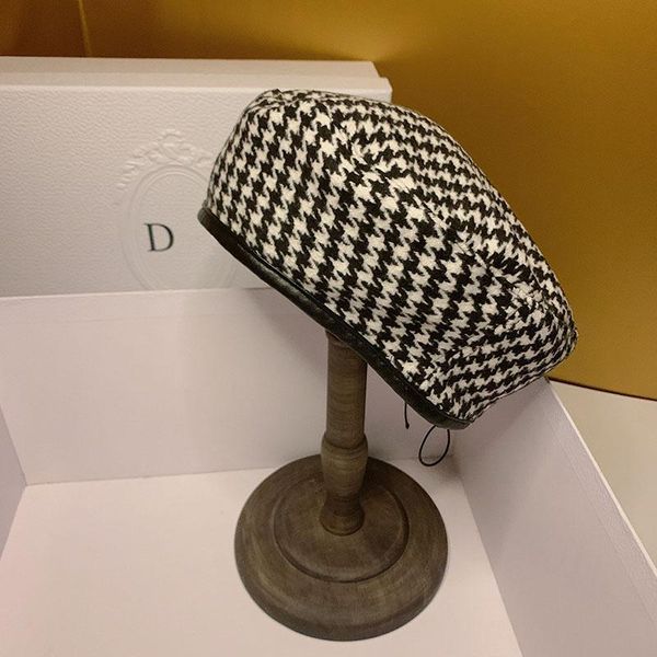 

berets ht616 autumn winter plaid beret hats for women french fashion female black with adjustable rope, Blue;gray