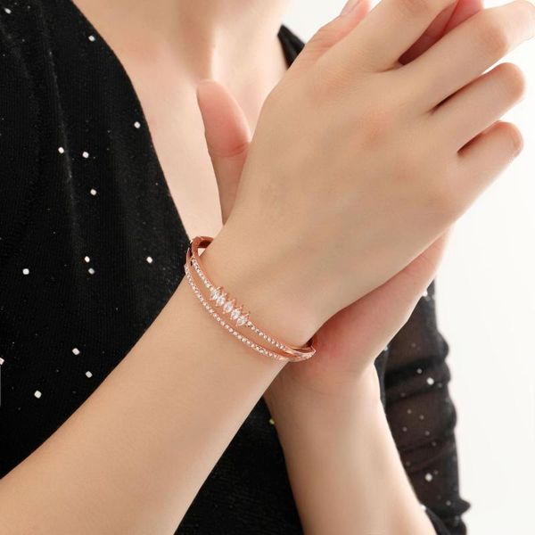 

bangle european and american zircon bracelets female geometry rhinestone shiny bracelet versatile simple delicate jewelry gift 2021, Black