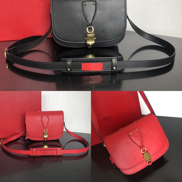 

fashion luxurys designs bags rivet letter shoulder 2021 messenger bag