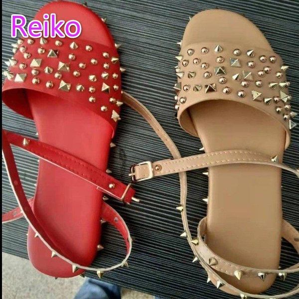 

sandals women's summer 2021 fashion word buckle open toe platform roman rivet shoes, Black