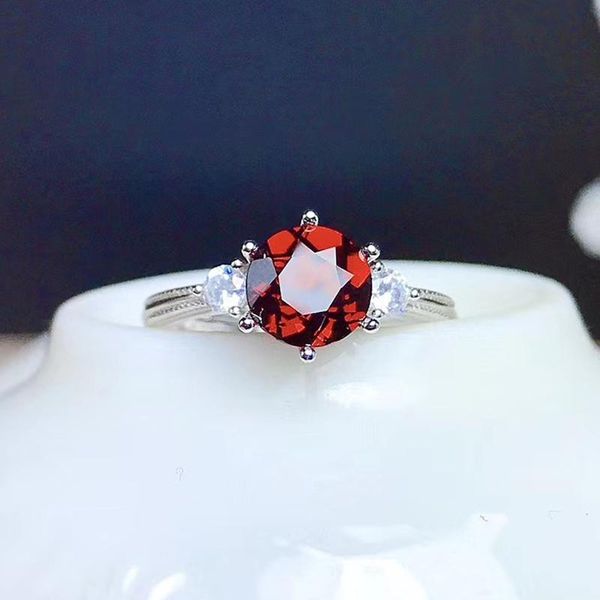 

colife jewelry fashion gemstone ring for daily wear 6mm natural garnet 925 silver birthday gift woman cluster rings, Golden;silver