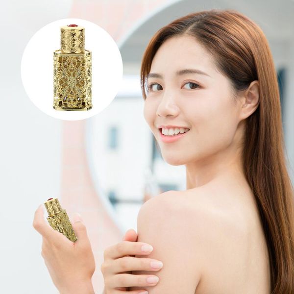 

storage bottles & jars 3ml essential oil bottle exquisite hollow engraving perfume spray