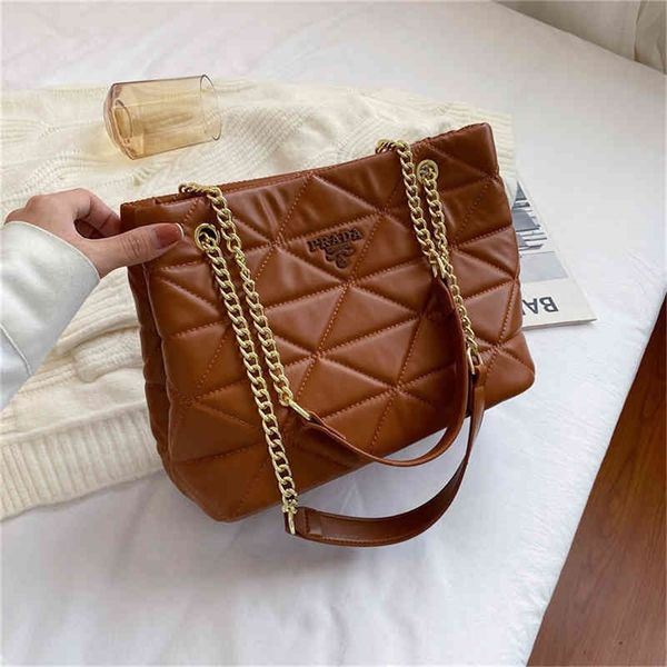 

83% off wholesale sale new women's fashion texture lingge portable one shoulder chain bag large capacity embroidered thread tote bag
