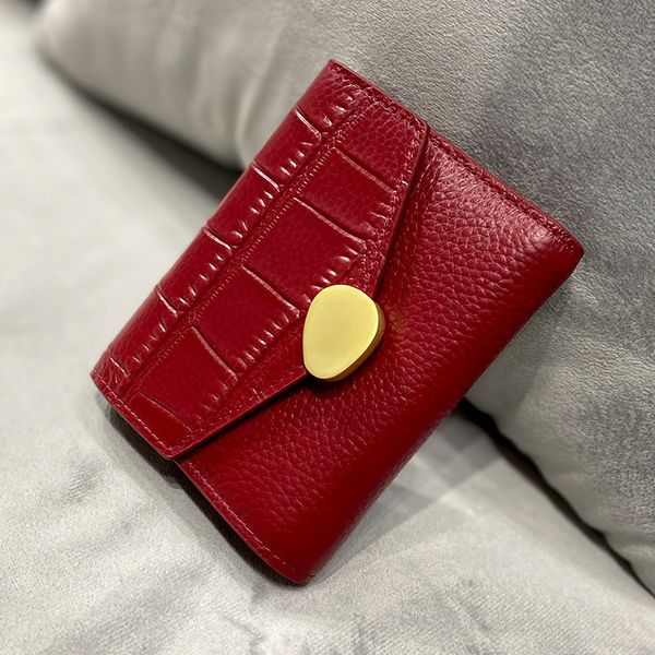 

wallet women's short, compact, korean 2021 net red soft cattle leather bag, one simple and versatile atmosphere, Red;black