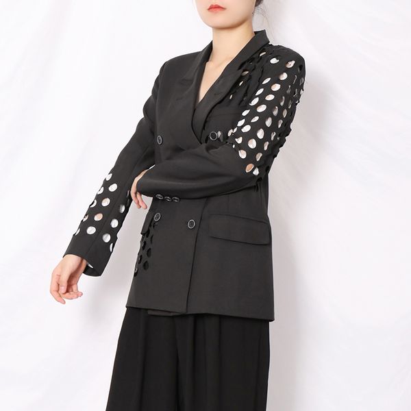 

suits white hollow out blazer for women notched long sleeve solid chic blazers female fashion clothing 2021 spring, White;black