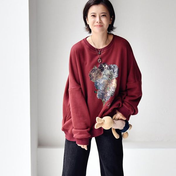 

women's hoodies & sweatshirts micoco r7306c literature and art leisure single breasted back worn retro print loose round neck sweatshir, Black