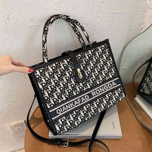 

factory store shop wanghong women's tote bag fashion high-capacity commuter bag 2022 versatile letter single shoulder