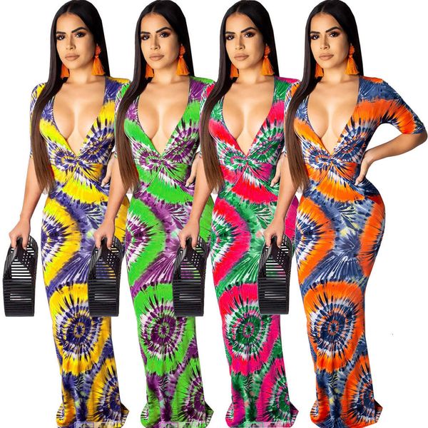 

star model print v-neck dress in summer of 2021 new fashion, Black;pink