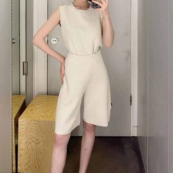 

women's tracksuits women knitted summer suit creamy-white casual sleeveless vest + wide leg shorts wild 2021, Gray