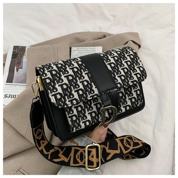 

texture french one shoulder women's net red letter messenger small square bag