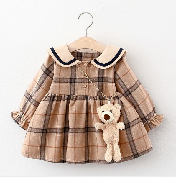 Cute Baby Girls Princess Dress Primavera Autunno Girl Abiti scozzesi a maniche lunghe con orsetto Gonne casual per bambini di grande qualità Abbigliamento per bambini