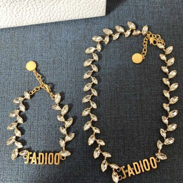

2021 new designer bracelets brass material fashion ladies bangle bracelet18, Black