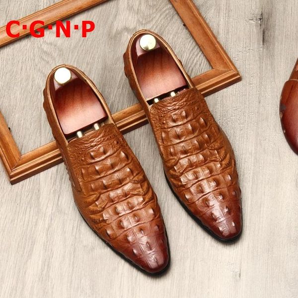 

dress shoes cÂ·gÂ·nÂ·p crocodile pattern genuine leather men summer breathable pointed toe loafers slip on mens wedding, Black