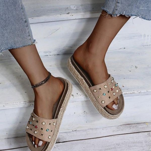 

slippers women's fashionable and versatile simple vamp rhinestones rivets embellishment trendy thick-soled home shoes1, Black